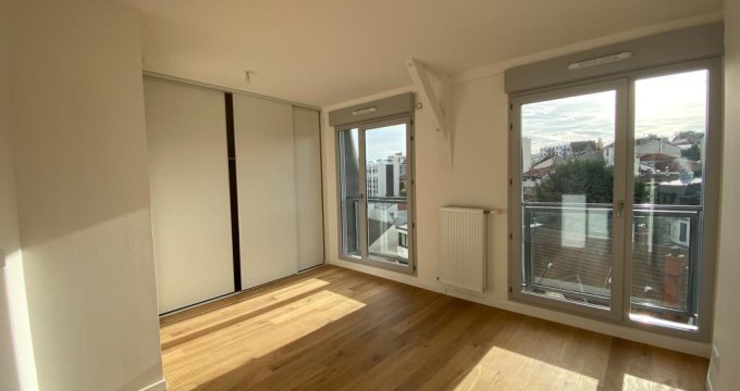 Achat / Vente immobilier neuf Issy-les-Moulineaux à 4 min à pied du métro 13 (92130) - Réf. 9302